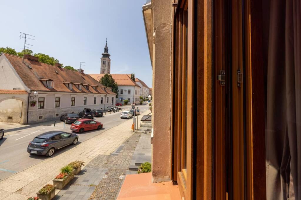Ferienwohnung Apartman Gaudeamus Varaždin Exterior foto