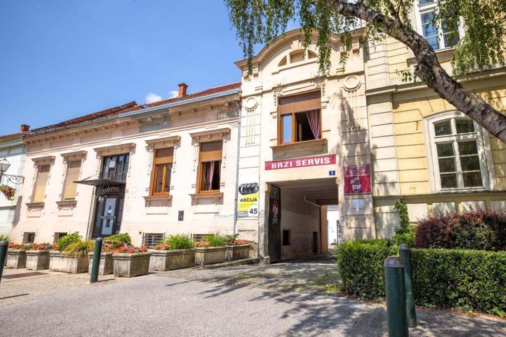 Ferienwohnung Apartman Gaudeamus Varaždin Exterior foto