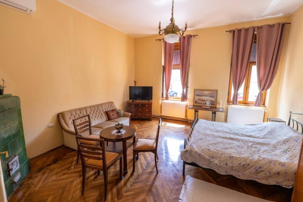 Ferienwohnung Apartman Gaudeamus Varaždin Exterior foto